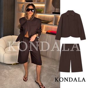 KONDALA 여성 트렌디 캐주얼 블레이저 세트 우아한 버튼 블레이저, 크롭 팬츠 2026 봄 여름 트렌디 통근 심플 팬츠 세트
