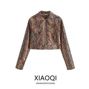 2024 가을 신상 여성 패션 뱀피 무늬 가죽 재킷 다용도 아우터웨어 출퇴근 스타일 스트레이트 컷 레귤러 두께