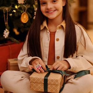 36Pcs 크리스마스 손가락 반지 세트 어린이를위한 만화 캐릭터 반지 휴일 파티 액세서리 소녀를위한 재미있는 축제 반지 소품