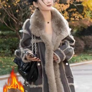 유행하는 짧은 퍼 가죽 재킷 여성용 두꺼운 플리스 겨울 코트 따뜻한 캐주얼 스타일 여성 청소년 의류 2024