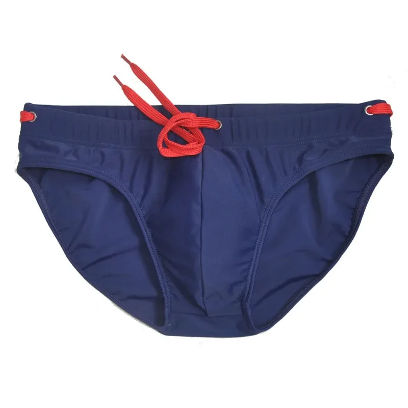 2025 새로운 패션 남자 솔리드 컬러 삼각형 수영 트렁크 패션 catwalk 삼각형 수영 트렁크 온천 해변 바지 UXH