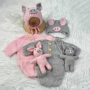 3pcs 아기 의상 신생아 사진 복장 사랑스러운 돼지 모자, 인형 및 원피스 Romper 소프트 모헤어 뜨개질 사진 세트