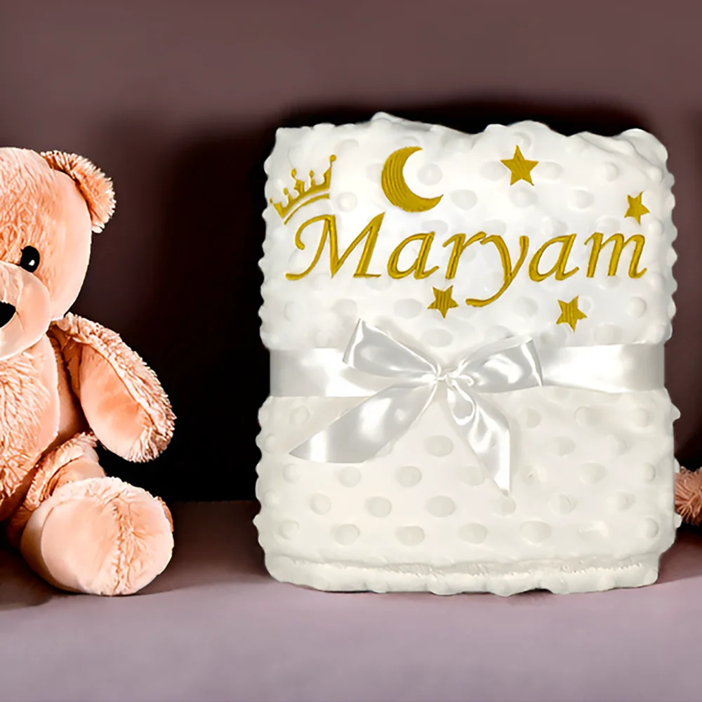 신생아 소년과 소녀를위한 이름이있는 맞춤형 아기 담요 맞춤형 Minky 양털 유아용 침대 유모차 담요 생일 선물