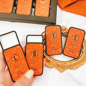 오렌지 솔리드 향수 세트 커플 선물 상자 휴대용 포켓 솔리드 향수 세트 오래 지속되는 꽃 과일 빛 향수 새로운