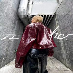 Lautaro 가을 멋진 짧은 대형 Pu 가죽 자켓 여성 어깨 패드 지퍼 고품질 미국 복고풍 펑크 스타일 의류