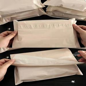 의류, 선물 포장 및 배송 가방용 폴리 메일러 배송 가방 10/20개. 자체 접착식, 방수 및 찢어짐 방지 가방