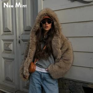 네오 민트 2025 겨울 플러피 두꺼운 후드 인조 모피 코트 여성 시크 스트리트 패션 소녀 에코 폭스 퍼 재킷 따뜻한 샤기 오버코트