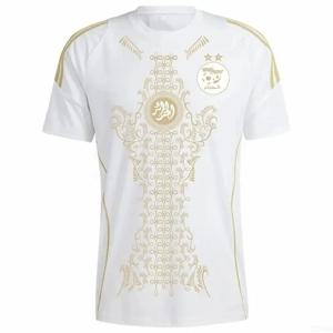 알제리 팀의 24-25 시즌 원정 유니폼: 남녀 모두를 위한 세련된 녹색 배경과 티셔츠가 결합된 탑 티셔츠