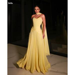 벨라 맞춤형 노란색 스트랩리스 플리츠 주름 장식 케이프 우아한 핏 플로우 맥시 스커트 파티 드레스 2025
