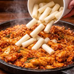 참닭 춘천닭갈비700g2팩+밀떡볶이2kg