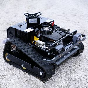 맞춤형 농업용 전지형 잔디깎이, 경사면에서 안전하고 효율적인 작업을 위한 원격 제어 기능 탑재