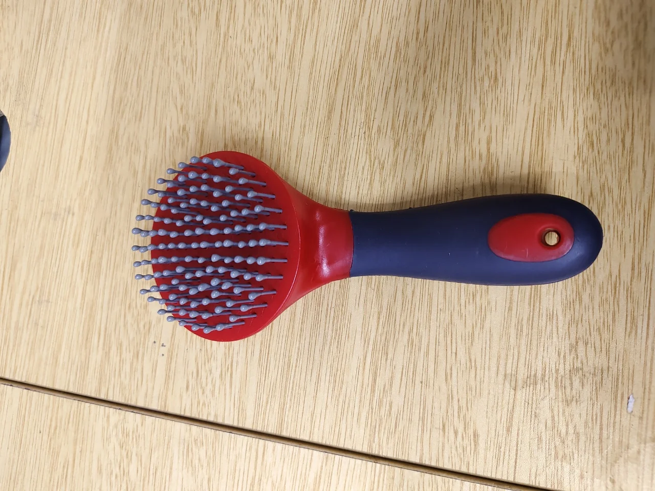 말 갈기 및 꼬리 브러쉬, 둥근 부드러운 고무 그립 니들 브러쉬, 말 손질 브러쉬, 마구간 청소 도구