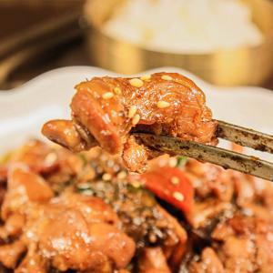 ★26년 전통★ 안동 대왕 순살찜닭 500g(1+1/2+2/3+2) 대용량 파격특가!!