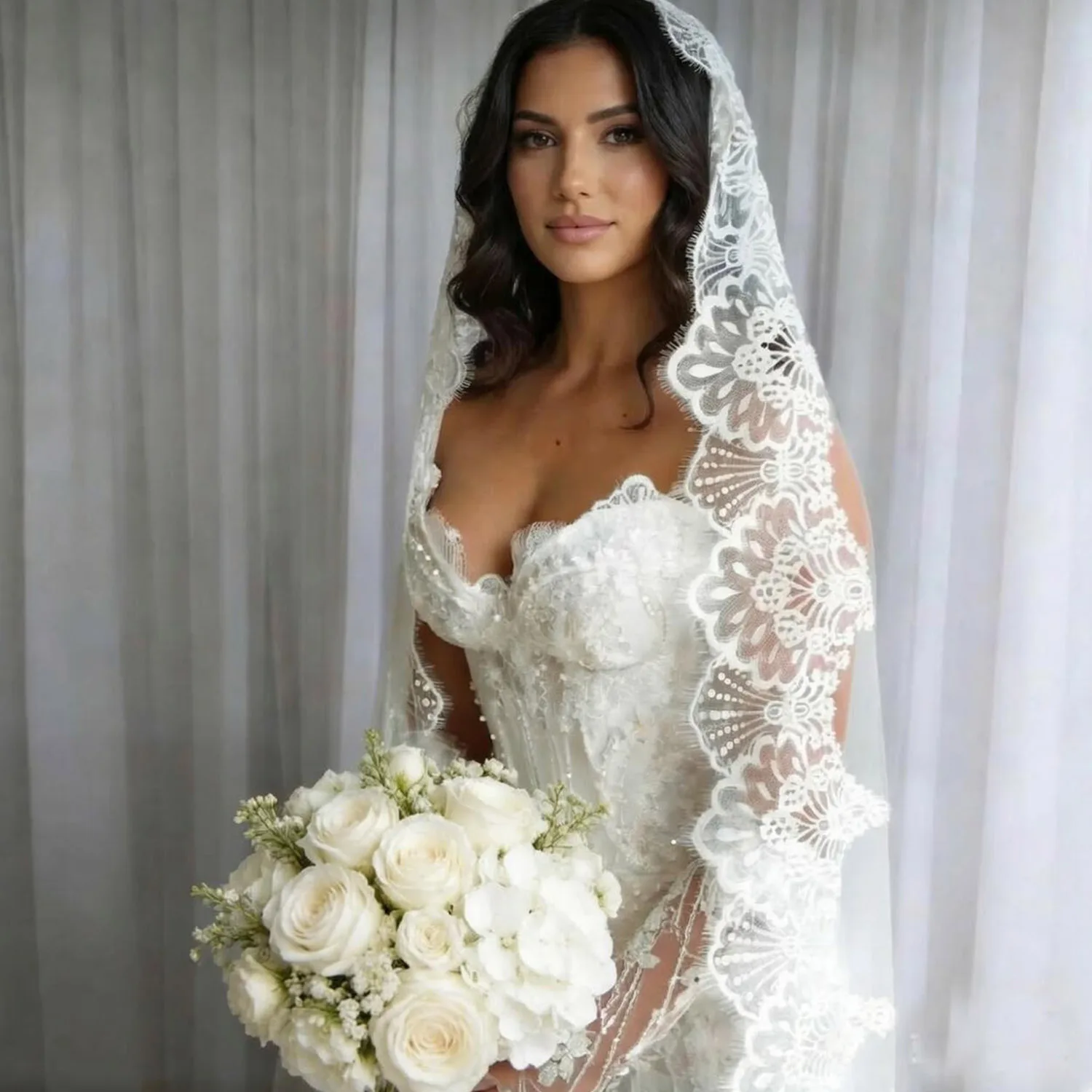 맞춤형 마ntlilla 베일(넓은 속눈썹 레이스), 아이보리 샹티이 레이스 웨딩 베일(숨겨진 빗 포함), 2.5m/3m/3.5m/4m 길이 베일