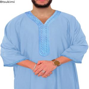 2026 남성용 모로코 자수 V넥 로브 무슬림 패션 아바야 사이드 포켓 아랍 이슬람 의류 로브 이드 라마단 드레스