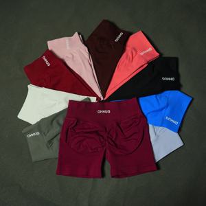 DHHUG 스포츠 반바지 4.5'' 로우 웨이스트 여성용 심리스 요가 반바지 스크런치 엉덩이 운동 레깅스 피트니스 스포츠웨어 짐 반바지