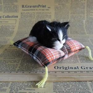 시뮬레이션 고양이 장난감 장식품 시뮬레이션 동물 꽃 고양이 천 쿠션 고양이 낮잠 고양이 데스크탑 인형 장식품