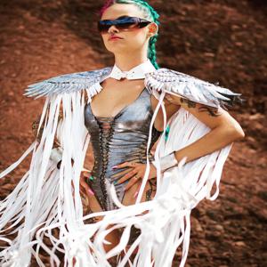 반짝 이는 날개 프린지 술 패치 워크 목도리 여성 빈티지 코스프레 케이프 폰초 보헤미안 카디건 망토 Boho Capes Street 2024