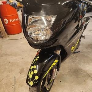 허니콤 모터사이클 스티커 헬멧 데칼 자동차 개조 창의적인 바디 장식 데칼 방수 범퍼 스티커 모토 액세서리