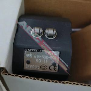 BNS01R5 BNS819-B02-R08-40-11 리미트 스위치 박스 내 새 제품