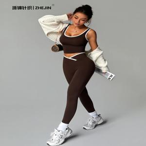 2피스 요가 세트 여성 크로스오버 V 허리 레깅스 배색 트림 스포츠 브라 짐 운동 매칭 세트 피트니스 액티브웨어 슈트