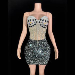 새 모델 매력적인 라인 석 서스펜더 생일 파티 드레스 무대 공연 의상 중공업 스팽글 힙합 복장 복장