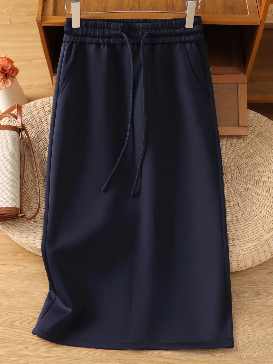 다크 블루 A라인 미디 스커트 여성용 하이웨이스트 스포티 캐주얼 스웨터 스커트 가을 봄 시즌 플러스 사이즈 스트레이트 컷