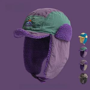 패션 자수 배색 플러시 레이펑 캡 남녀 겨울 야외 라이딩용 따뜻한 귀덮개 봄버 모자