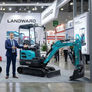 농업 사용자 정의 1.8 톤 미니 굴삭기 1Ton 마이크로 크롤러 파는 사람 1800kg 전기 유압 소형 굴삭기 판매