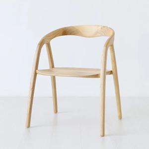 마켓비 RUCHE 의자 숭카이나무