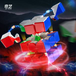 새로운 Qiyi Warrior M UV 3X3 마그네틱 매직 스피드 큐브 스티커없는 Fidget Toys Qiyi Warrior UV Cubo Magico Puzzle