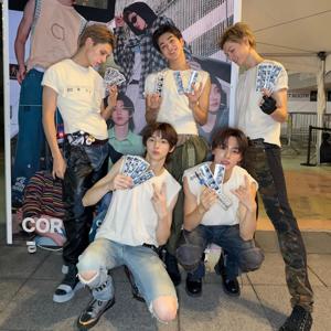 8개/세트 Kpop 코르티스 라이프 포 그리드 북마크 카드 셀카 포토 프레임 로모 카드 마틴 제임스 주훈 성현 켄호 팬 선물