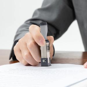 1세트 인체공학적 금속 날짜 롤링 스탬프, 선명하고 읽기 쉬운 자국, 자동 잉크 스타일 휴대용 날짜 스탬퍼 (사무실, 가정, 학교용)