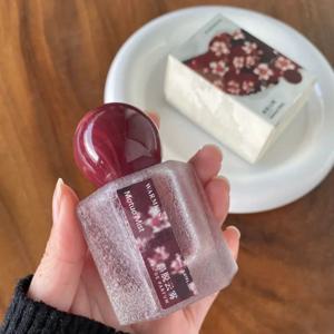 마운틴 미스트 향수 스프레이, 럭셔리 플로럴 프루티 여성 향기, 재스민/로즈/머스크/샌달우드/앰버 남성 향수, 오 드 뚜왈렛