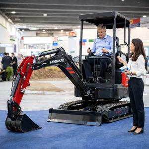 베스트셀러 2톤 미니 굴삭기 쿠보타 엔진 농업용 과수원용 신형 크롤러 미니 굴착기 맞춤형 1.8톤 소형 굴삭기