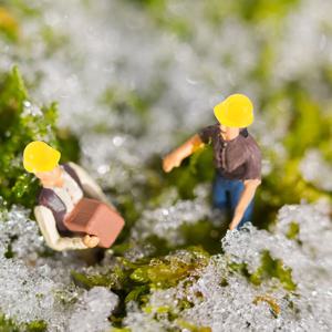 20Pcs 미니 플라스틱 안전 헬멧 건설용 소형 안전모 어린이용 하드 모자 액세서리