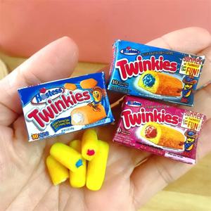 1/12 스케일 미니어처 호스트, 케이크 인형의 집 음식 미니 케이크 미니 인형의 집 식료품 미니 인형 음식 디오라마 및 스낵 케이크