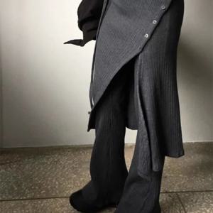 스트리트 디자인 니트 캐주얼 스커트 팬츠 투피스 세트 하이웨이스트 밴딩 하프 기장 스플릿 커프스 버튼업 스파이럴 패턴