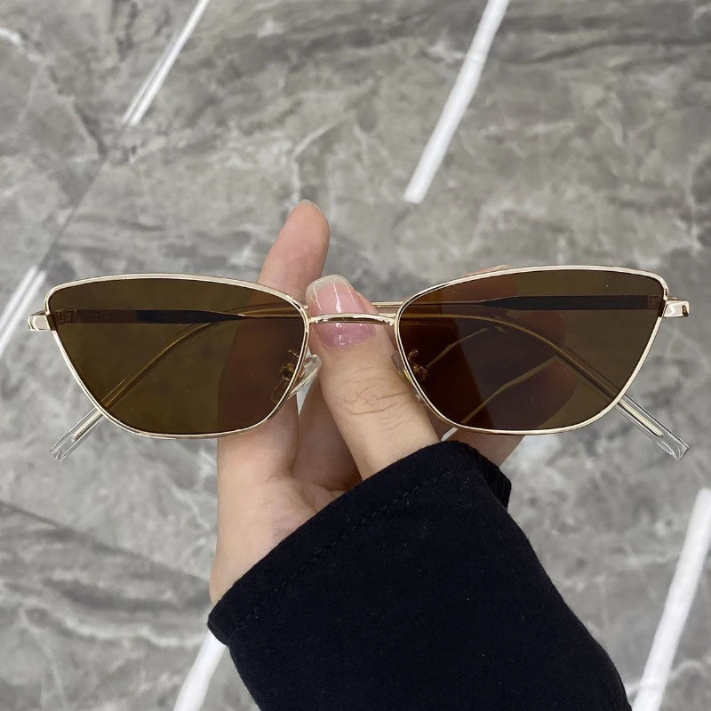 여성용 패션 캣아이 선글라스 클래식 반사 방지 빈티지 스퀘어 메탈 프레임 선글라스 운전용 안경 UV400 Очки