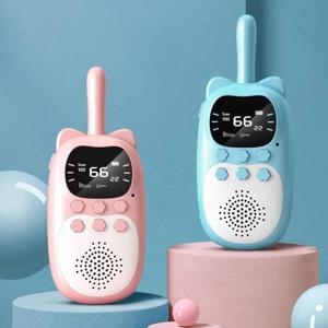 2pcs 어린이 워키 토키 충전식 1000mAh 핸드 헬드 0.5W 3km 라디오 송수신기 인터폰 어린이 장난감 생일 선물