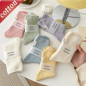 1/5 쌍 여성용 양말 한국 캔디 컬러 스위트 카와이 다용도 일본 하라주쿠 컴포트 소녀용 고품질 면 양말