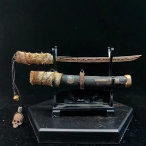 1/6 스케일 군인은 12'' 피규어용 오래된 전쟁 칼 모델을 만듭니다.