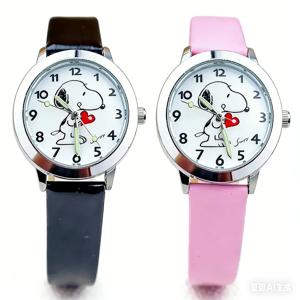 귀여운 스누피 어린이 쿼츠 시계 카와이 애니메이션 피규어 키즈 손목시계 패션 야광 다채로운 바늘 시계 선물 소년용