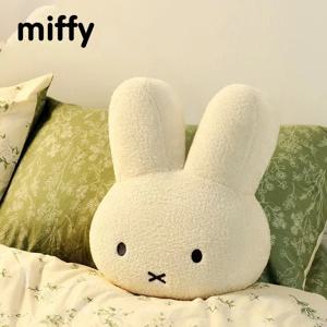 Kawaii Miffy 플러시 베개 귀여운 달콤한 인형 장난감 크리 에이 티브 룸 장식 만화 장식 생일 크리스마스 선물