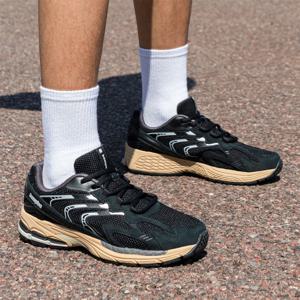 Bassploa 남성 운동화 패션 경량 메쉬 통기성 스포츠 신발 남성 캐주얼 미끄럼 방지 운동화 스니커즈