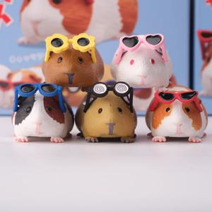 선글라스를 쓴 기니피그 블라인드 박스 귀여운 미니 애니메이션 액션 피규어 모델 장난감 카와이 데스크탑 장식 컬렉션 크리스마스 선물