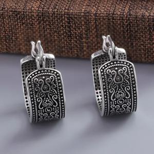 여성을위한 925 스털링 실버 질감 꽃 귀걸이 고딕 유행 간단한 복고풍 귀걸이 쥬얼리 파티 액세서리