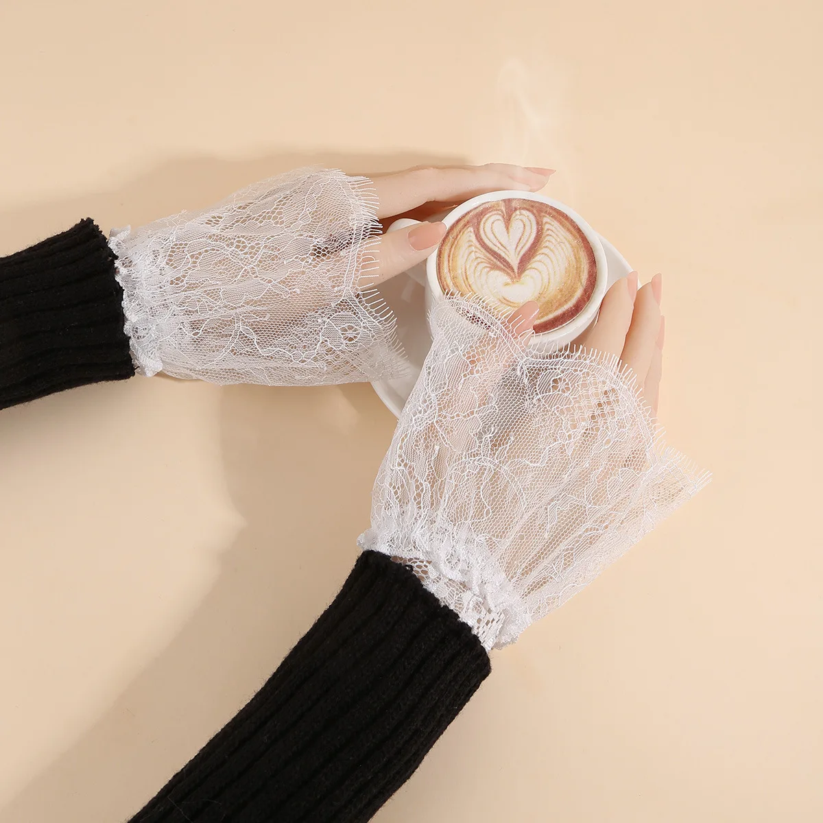 여성용 장식용 속이 빈 레이스 커프스 가볍고 탈부착 가능한 레이스 슬리브 스웨터 블라우스용 패션 가짜 커프스 데일리웨어