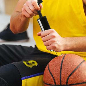 농구공 펌프 핸드헬드 스포츠 공 펌프 바늘 포함 스포츠 공 팽창기 볼 게임 범용 휴대용 소형 에어 펌프