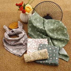 60*60cm 5개 세트 다용도 수유 트림 천 수건 매우 부드러운 대나무 면/100% 면 거즈 담요 아기 트림 천 세트